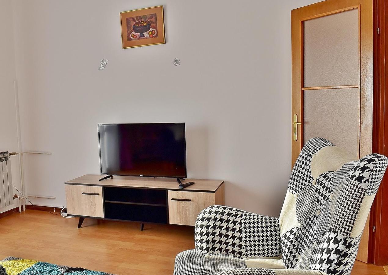 Apartments Bosiljka Rab Town Exterior photo