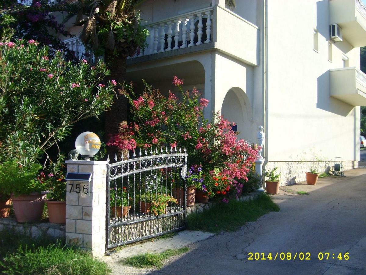Apartments Bosiljka Rab Town Exterior photo