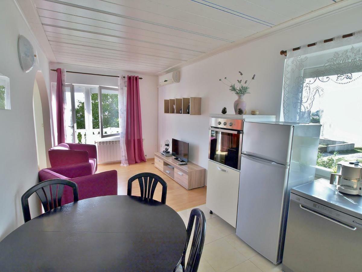 Apartments Bosiljka Rab Town Exterior photo